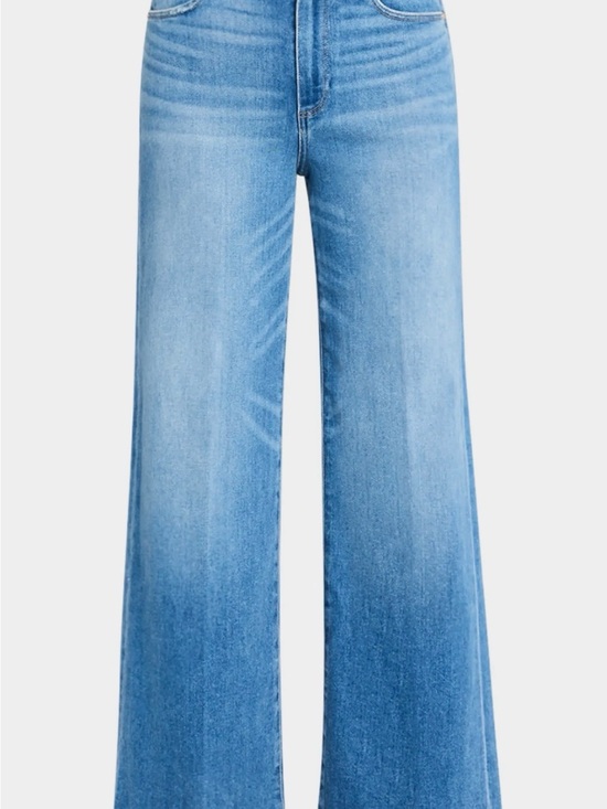 PAIGE Denim - Paige Anessa Raw hem high -Rise Wide Leg Women’s Jeans - Light Blue. Mesmorize